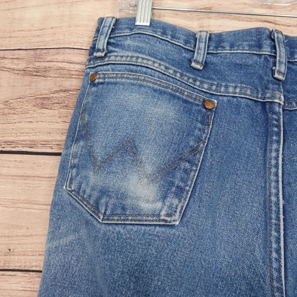 Vintage Wrangler Jeans 33x30 (34x32) Blue Medium Regular Fit Straight Denim
